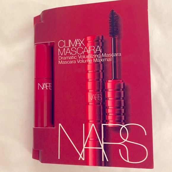 π π€ NARS Climax Dramatic Volumizing Mascara - Black π - Picture 12 of 16